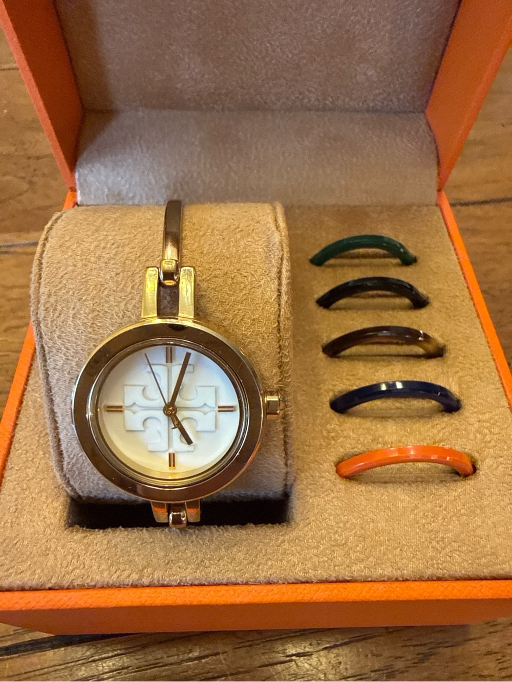 Tory Burch Gigi TBW2100 Watch Interchangeable Bezels + Box w/ Brand New Battery